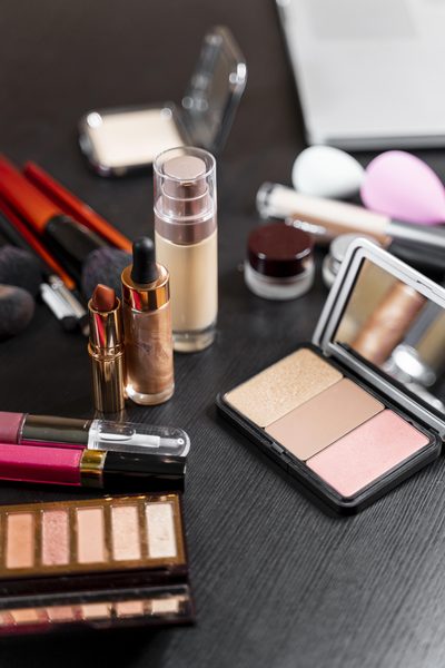 Cosmetics & Personal Care